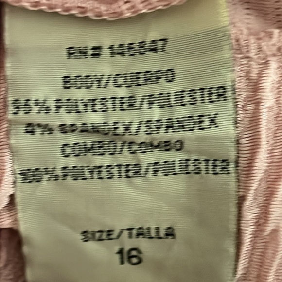 Pink 2 Piece Dress with Lace. - Picture 11 of 15